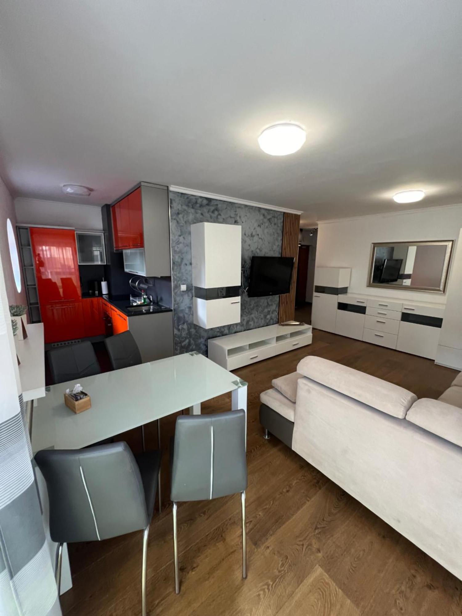 Holiday Apartments Krynica Zdroj Luaran gambar